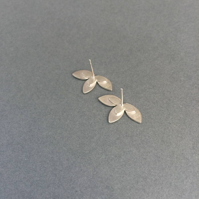 Flora Studs Silver Side