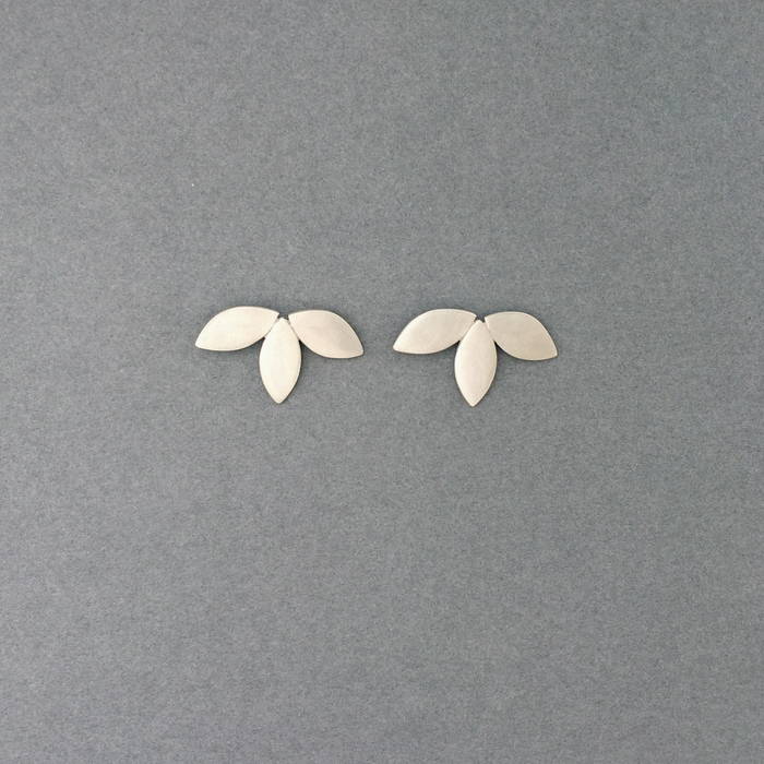 Flora Studs Silver