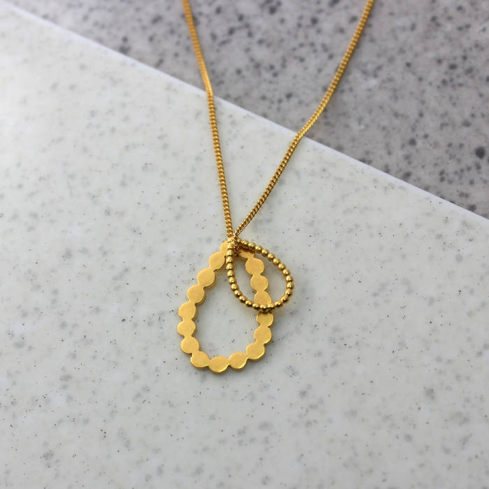 Iris Necklace Gold