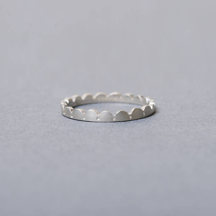 Lola Ring Fine Silver Side