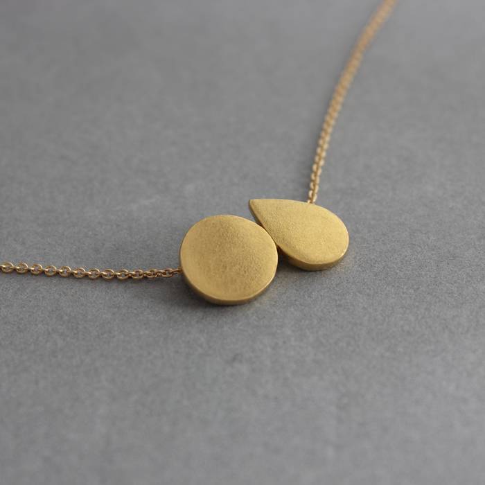 Mabel Necklace Gold Side