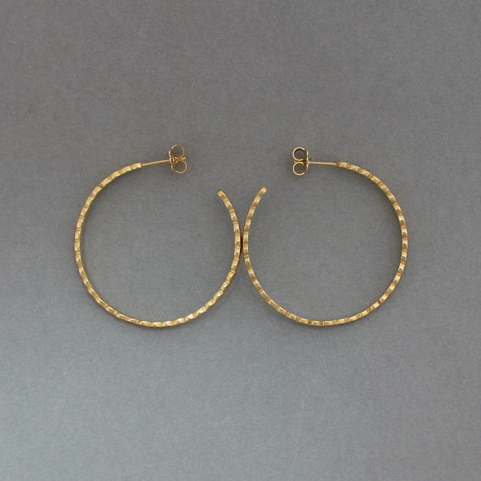 Martha Hoops Gold