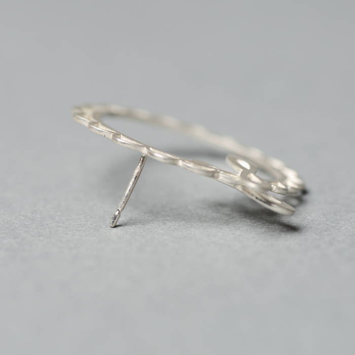 Frilly Nancy Earrings Silver Side