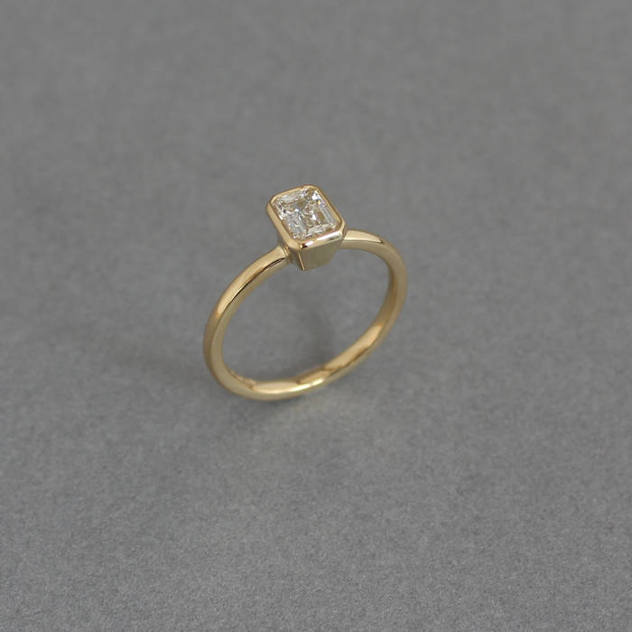 Emerald Cut Diamond Ring