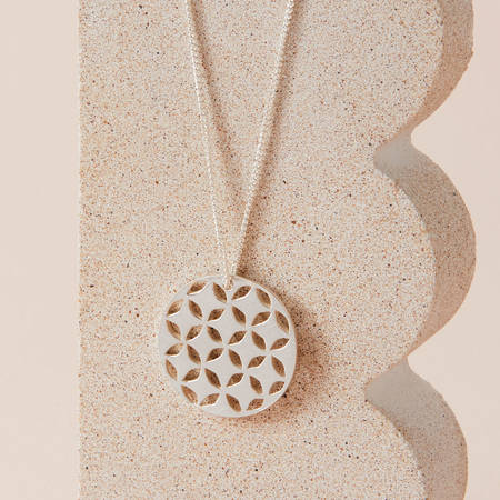 Lila Necklace Silver 3